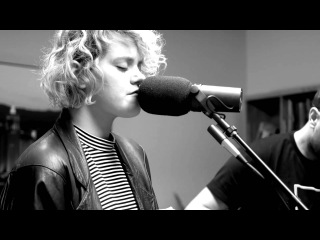 Hillsong UNITED - Touch The Sky - SOS Radio