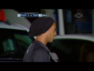 Ronaldinho se fue del Estadio Hidalgo antes de terminar el partido entre Pachuca vs Queretaro 2015