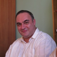 Андрей Петров
