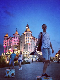 Саша Бушманов