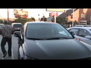 Miley Cyrus Flips Out When Paparazzi Gets Too Close To Her Mother