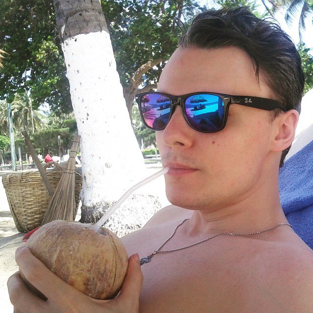 Александр Ломакин