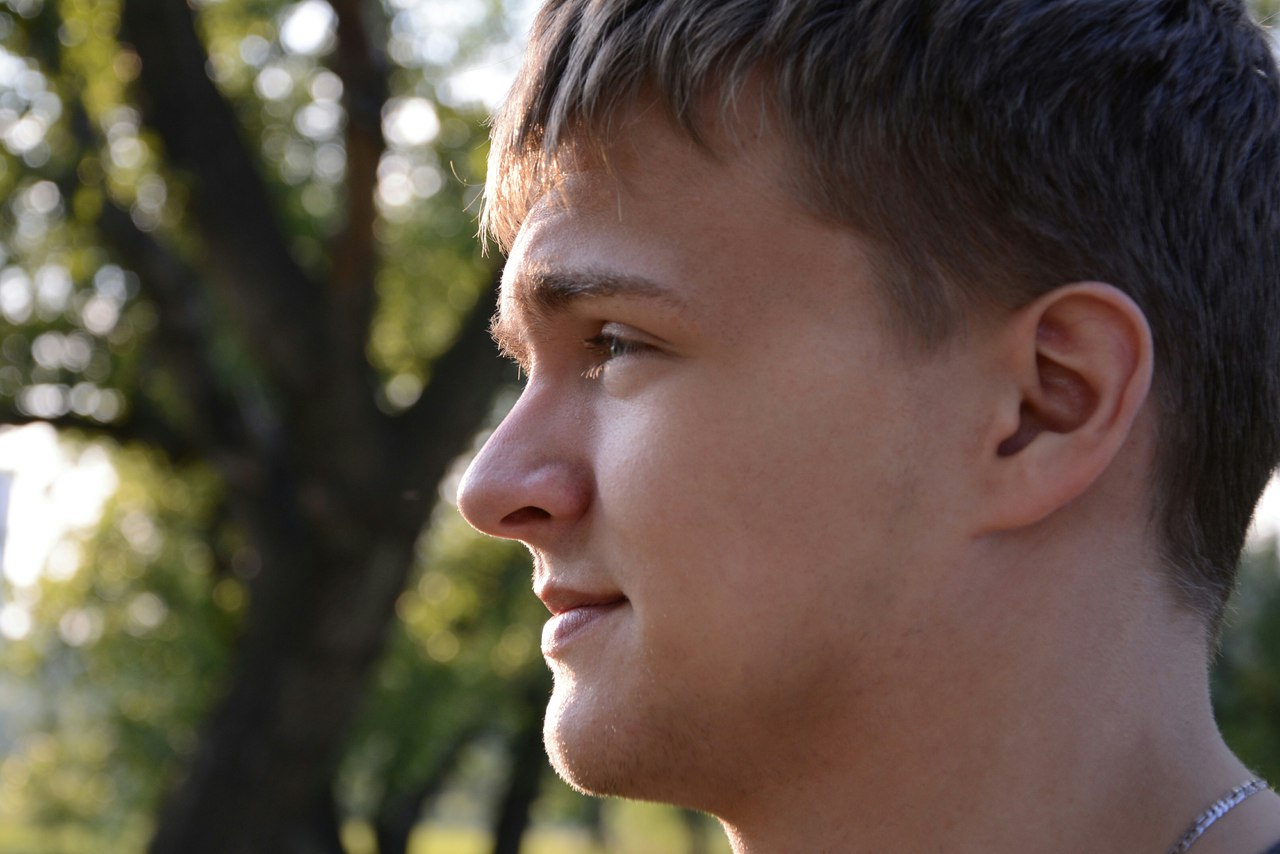 Эдуард Деханов йога