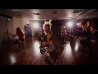 Танец Dance TWerk Bootydance Beyonce 711 choreo by FRAULES feat. Kick ass ball team in Taiwan