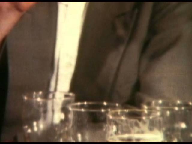 The Pogues - Streams of Whiskey