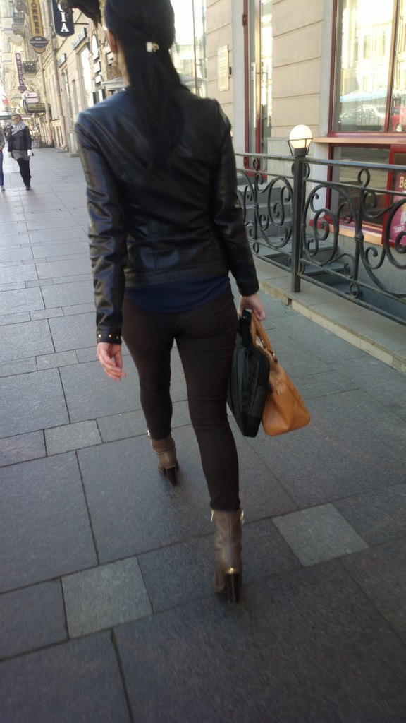 Confidants Great Butt On Christmas Eve