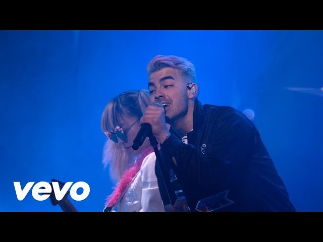 DNCE - DNCE (Vevo LIFT)