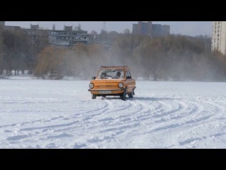Запорожец, ЗАЗ 968 (ZAZ) или наш Жужик в зимнем дрифте