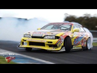 OTV RAW: Drifting @ 200kmh+ / D1NZ R6 Pukekohe Raceway 2016