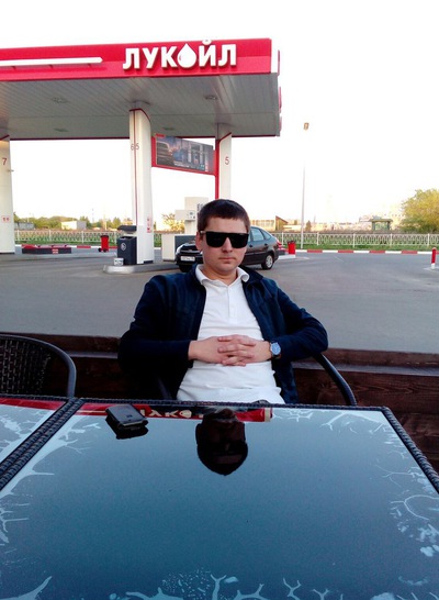 Александр Грибанов