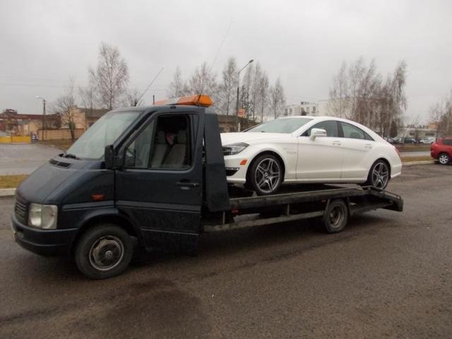 Когда необходимо вызывать автомобильный эвакуатор?