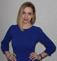 Анна Иванова
