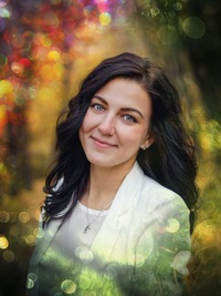 Елена Белова