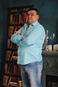 Александр Кандауров