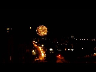 Салют на фоне ночного города | Fireworks on the background of the city at night | Timelapse