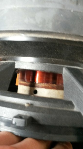 pi2djBCg-RM.jpg