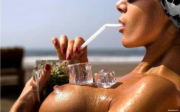 Cutie chick Fiddling her Clit HD