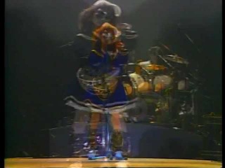 JUN TOGAWA & YAPOOS TOUR - LIVE '85〜'86 / 08. 好き好き大好き