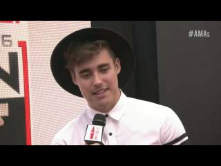 Jorge Blanco Red Carpet Interview - AMAs 2016