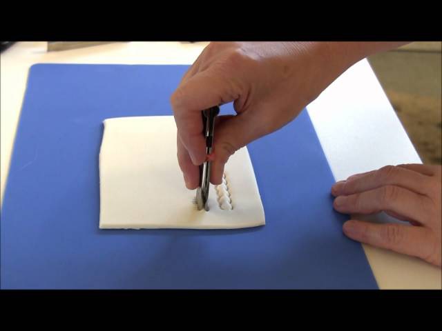 How to Use Fondant Crimpers