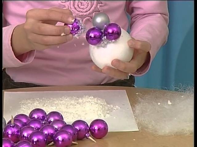 Райское дерево из елочных игрушек