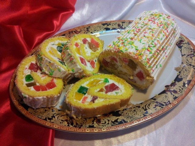 Бисквитный рулет с желе. Sponge roll