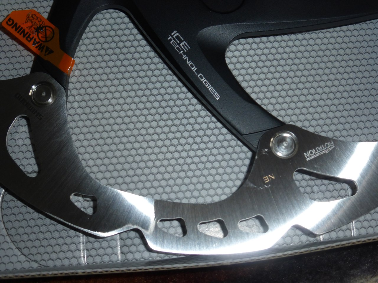 Rp7bfT8nIso.jpg