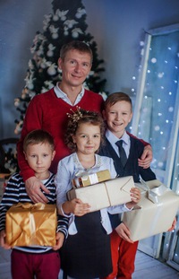 Сергей Степанов