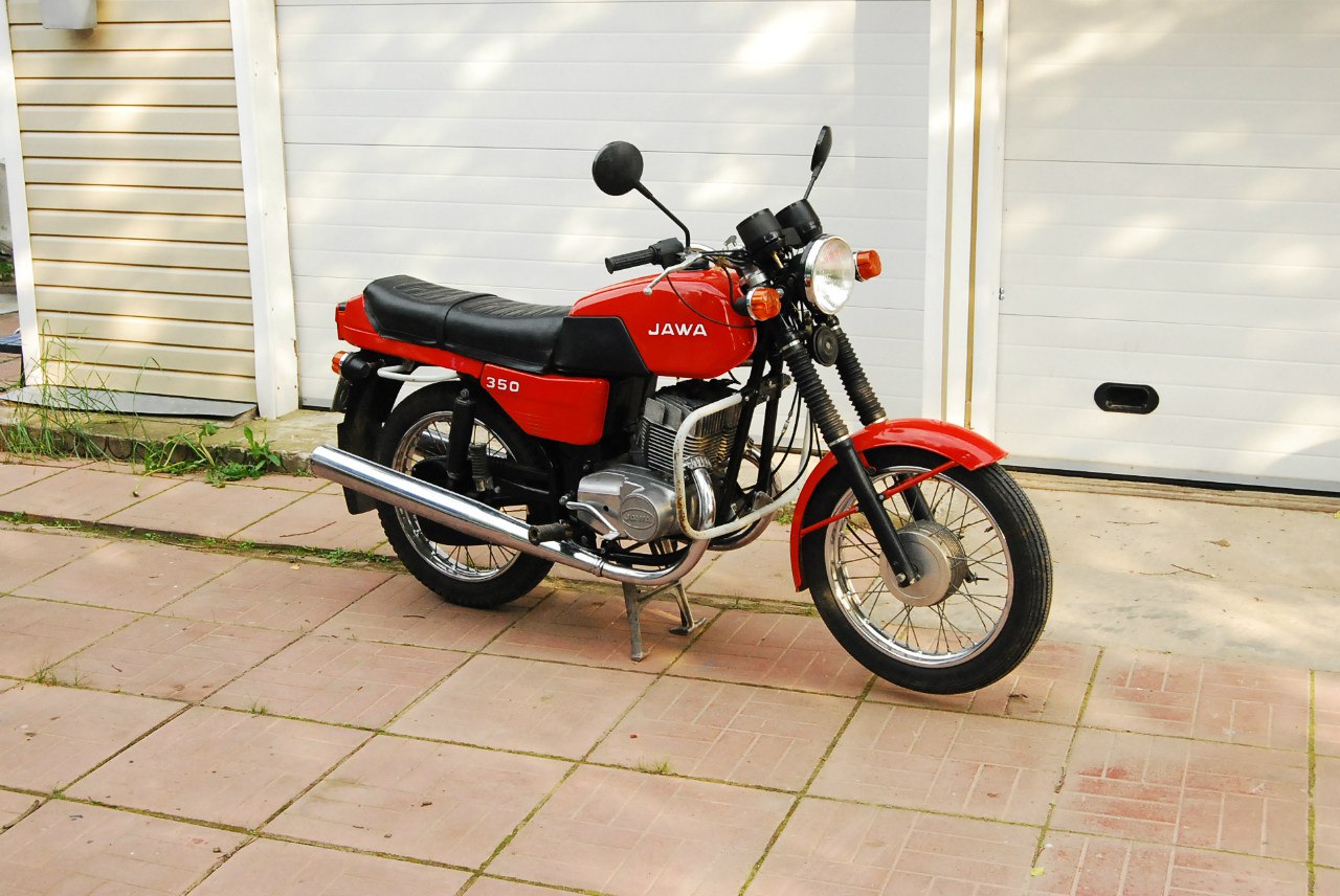 hxR7bPzvH30.jpg