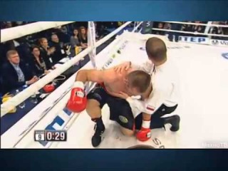 Александр Усик – Дэни Вентер НОКАУТ!