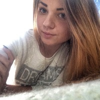 Юля Бутова