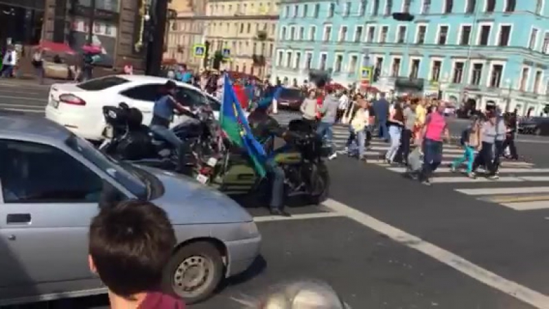 вдвешник на Невском