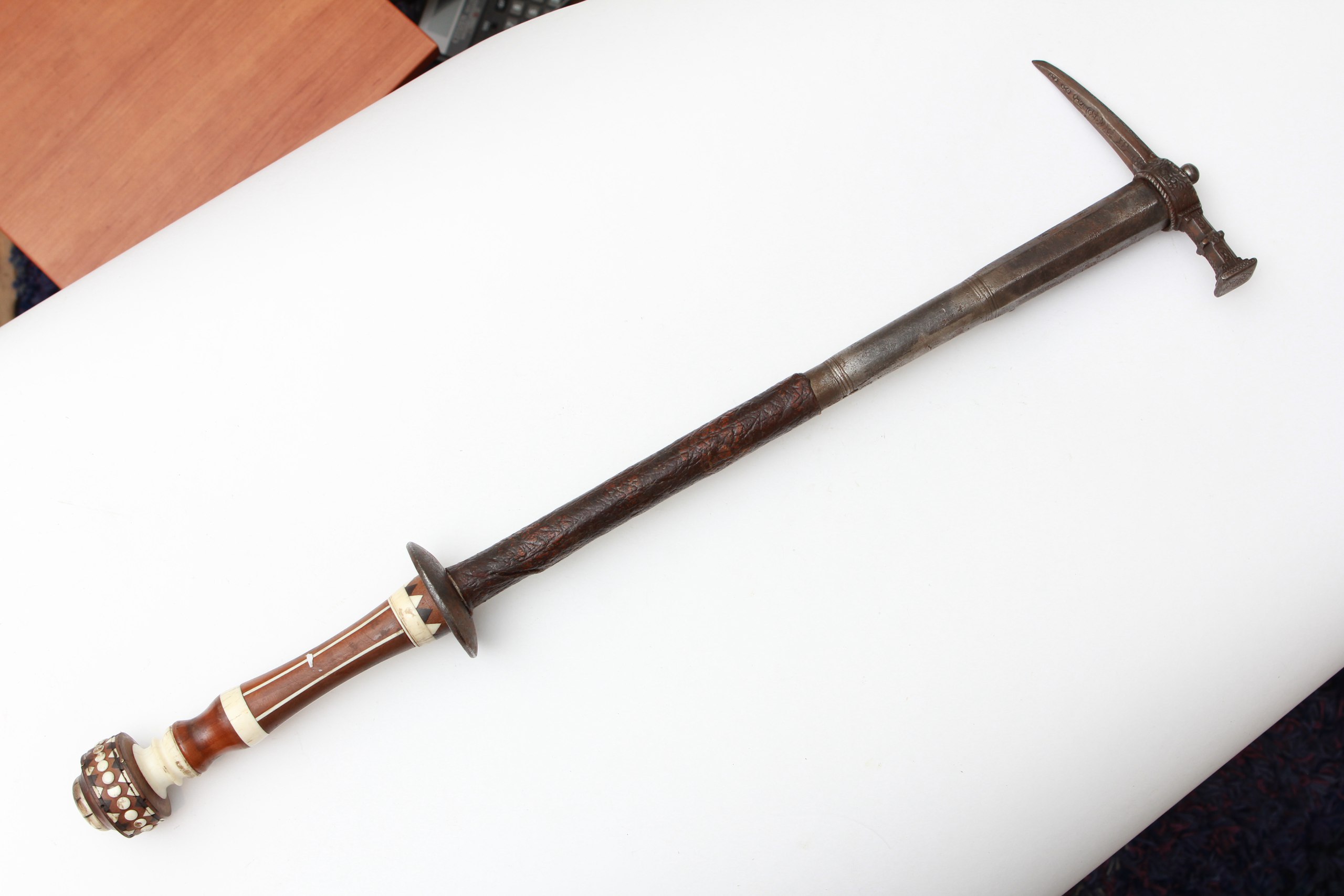 Чекан оружие картинки