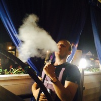 Максим Бухарин