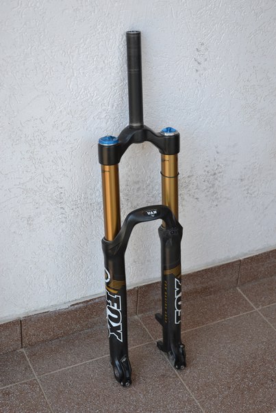 XJSK6FA11TA.jpg