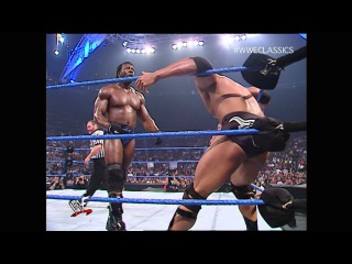SmackDown 11/1/01 - Tag Team Title: Rock and Jericho vs Booker T and Test