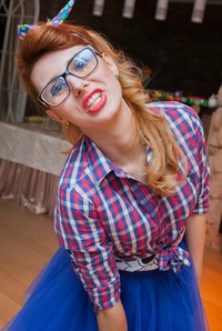 Анюта Хромова