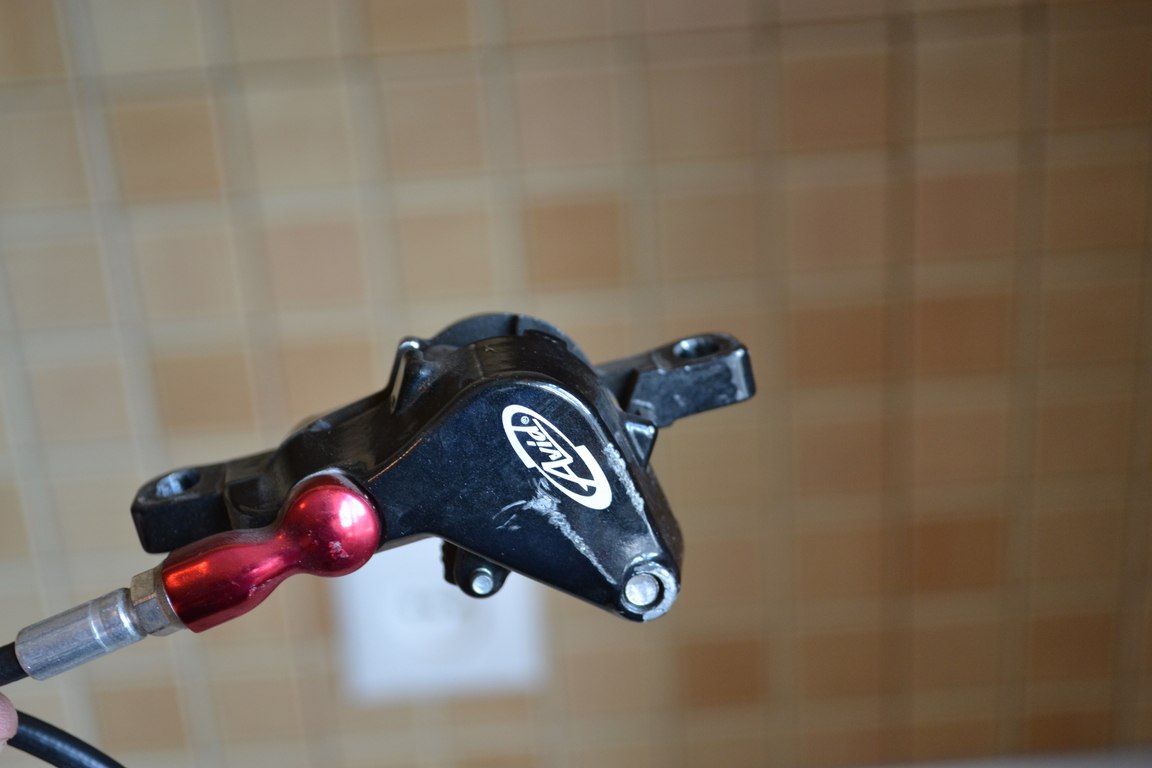 Lgs6lm8zwbw.jpg