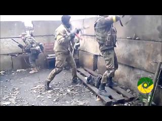 Бой за Авдеевку.Сепары горят! Бодя дает прикурить.Отбитие атак в промзоне Авдеевки
