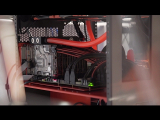 7 Gamers, 1 CPU 28 Ядерный Xeon и 7 видеокарт Radeon R9 Nano