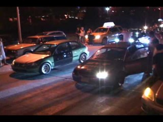 I-Streetrace.com - Team AMR Civic EK VS The PaperClip Civic EG!!!!