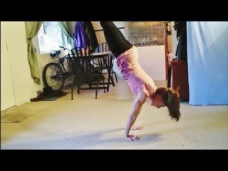 Super Hard Advanced Handstand Workout!