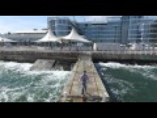 Если видео наберет 10.000 просмотров до НГ - Я прыгну в воду в Одежде.