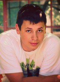 Макс Семененко