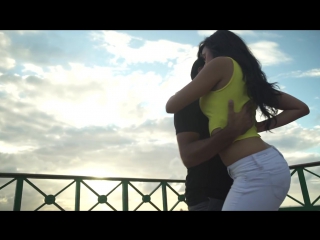 Griselle y Adriel - Kizomba - Lento