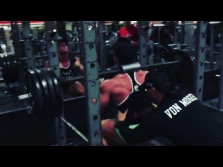 Eric DiLauro on Instagram: “@calumvonmonger getting some heavy duty leg training. Time to blow out the quads for #2016 #teamdilauro Some front squats as we prepared…”