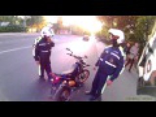 Мотобат поймали у дома, чуть не забрали мопед