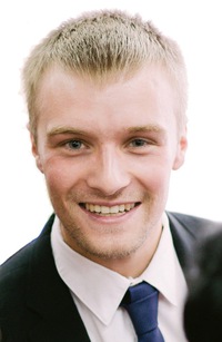 Андрей Петров