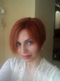 Елена Брошкова
