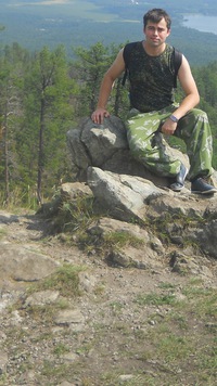 Владимир Сухоплюев
